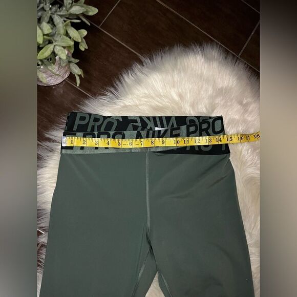 Nike Pro Intertwist 2.0 L olive green leggings sz XL - Picture 8 of 10